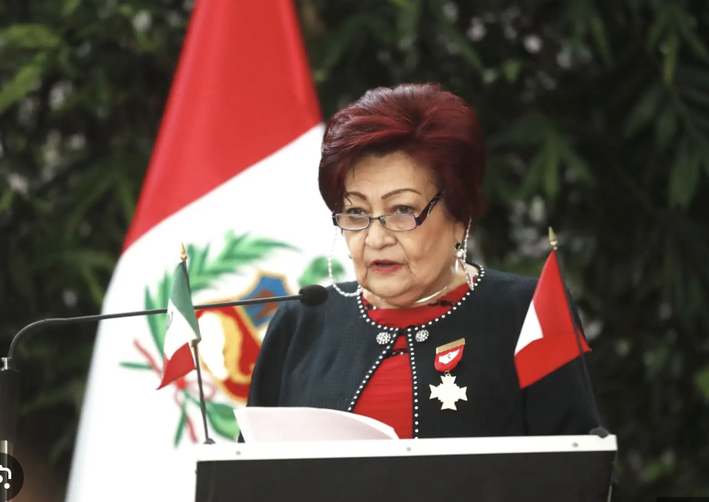 Video: Visita Presidente de Perú a Colegio Amauta